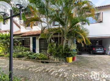 Casa · 319m² · 4 Quartos · 2 Vagas · Casa à venda - em Pedra Redonda