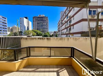 Casa · 158m² · 2 Quartos · 2 Vagas · Casa em condomínio no Bairro Menino Deus