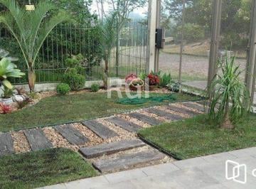 Casa · 350m² · 3 Quartos · 2 Vagas · Casa para Venda - 350m², 3 dormitórios, sendo 1 suites, 2 vagas - Alto Teresópol