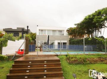 Casa · 254m² · 5 Quartos · 4 Vagas · Terraville com 5 suítes