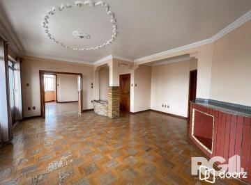 Apartamento · 303m² · 5 Quartos · 303m2 Apartamento com 5 dormitórios no centro da capital.