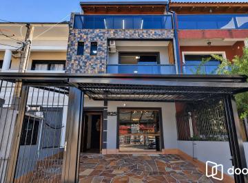 Casa · 134m² · 3 Quartos · 2 Vagas · Excelente casa 3 dormitórios - Jardins do Prado Zona Sul