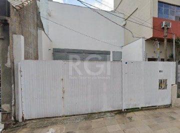 Comercial · 240m² · Pavilhão/ depósito menino deus