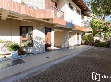 Casa · 139m² · 3 Quartos · 1 Vaga · Casa em condomínio, com 3 dormitórios,