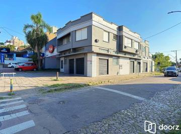 Comercial · 600m² · 2 Quartos · Ótimo prédio comercial no coração da Tristeza.