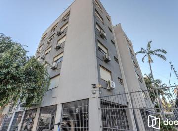 Apartamento · 89m² · 2 Quartos · 1 Vaga · Apartamento de 2 dormitórios com dependência e vaga no bairro Santana DESOCUPADO