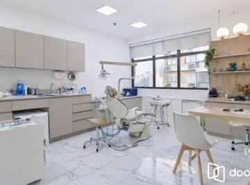 Comercial · 38m² · 2 Quartos · 1 Vaga · Sala Comercial com 4 Ambientes e Garagem | 38m² | Rua 24 de Outubro