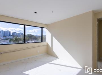Comercial · 37m² · 1 Quarto · 1 Vaga · Sala comercial à venda no Bairro Cristal, com 37m² de área privativa, 1 vaga