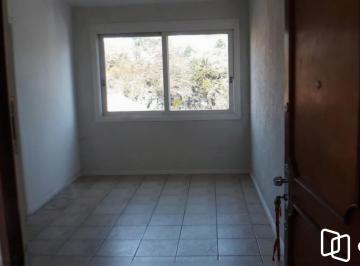 Apartamento · 47m² · 1 Quarto · 1 Vaga · Vende-se apartamento com 1 quarto, 47 m² e 1 vaga – São João