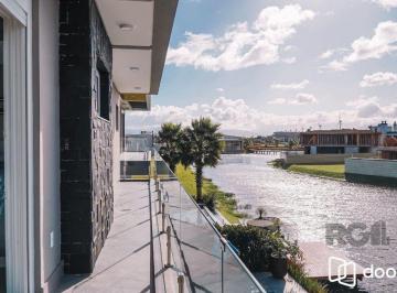 Casa · 363m² · 5 Quartos · 2 Vagas · Casa à venda - no Centro