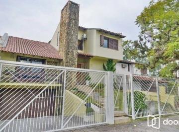 Casa · 280m² · 3 Quartos · 2 Vagas · Casa à venda com 280m² | 3 dormitórios | 1 suíte | 2 vagas | Ipanema – Porto Ale