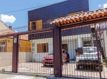 Casa · 296m² · 4 Quartos · 3 Vagas · Casa sobrado no Partenon de 4 dormitórios e 2 vagas