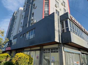 Comercial · 159m² · 3 Quartos · Excelente loja comercial na avenida Teresópolis, com sobreloja, 2 banheiros
