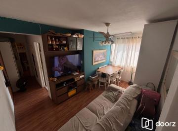Apartamento · 43m² · 1 Quarto · 1 Vaga · Apartamento com1 dormitório no Bairro Santa Tereza.