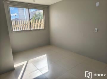 Apartamento · 50m² · 2 Quartos · 1 Vaga · Apartamento Térreo, 2 quartos, vaga, piscina e portaria 24hr no bairro Sarandi.