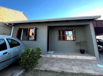 Casa · 80m² · 3 Quartos · 2 Vagas · Casa térrea de 3 dormitórios e amplo pátio