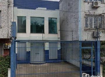Comercial · 237m² · 5 Quartos · 2 Vagas · Prédio comercial com loja no bairro Rio Branco com 237m²