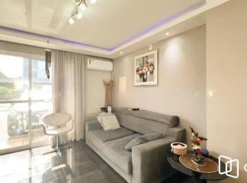 Casa · 118m² · 2 Quartos · 1 Vaga · Casa de condomínio com 2 quartos, vaga e pátio no bairro parque Santa Fé