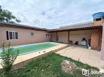 Casa · 118m² · 3 Quartos · 2 Vagas · Casa de alvenaria com pátio, piscina Igui e churrasqueira no Parque dos Eucalipt