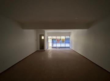 Comercial · 124m² · 2 Quartos · Cond. Centro Comercial Canoas Vende 2 salas , 124m², 62m² cada uma, 2 banheiros