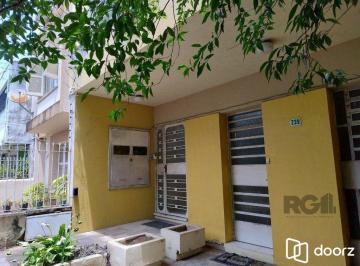 Casa · 230m² · 3 Quartos · 1 Vaga · CASA MISTA COMERCIAL NO TÉRREO E RESIDENCIAL EM CIMA