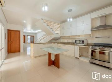 Casa · 178m² · 4 Quartos · 3 Vagas · Casa desocupada Parque Iguaçu