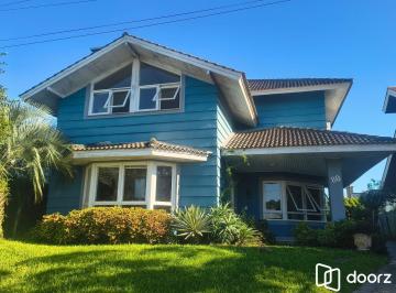 Casa · 274m² · 3 Quartos · 2 Vagas · Casa à venda - em Osório