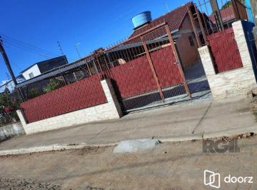 Casa · 302m² · 3 Quartos · Casa à venda - em Itapuã