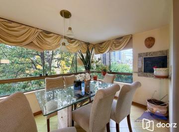 Apartamento · 79m² · 2 Quartos · 1 Vaga · Apartamento de 2 dormitorios à venda em Passo da Areia, Porto Alegre.