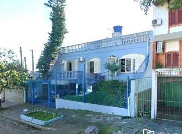 Casa · 206m² · 4 Quartos · 2 Vagas · Sobrado no bairro Vila Ipiranga de 4 dormitórios e 2 vagas