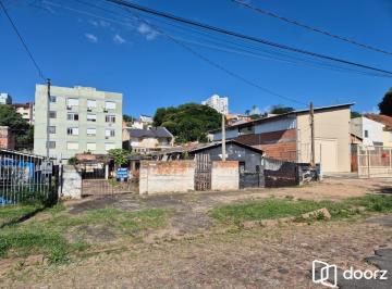 Terreno · 485m² · Terreno com 484m² no Bairro Santo Antonio