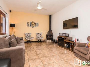 Casa · 168m² · 3 Quartos · 3 Vagas · Casa para Venda - 168m², 3 dormitórios, sendo 1 suites, 3 vagas - Medianeira