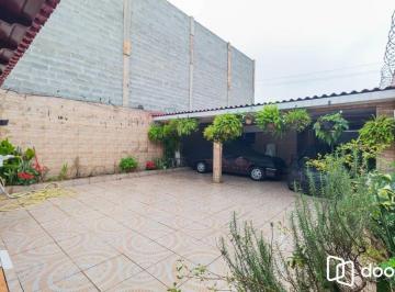 Casa · 182m² · 2 Quartos · 2 Vagas · Casa com 2 dormitórios no bairro Sarandi, Porto Alegre