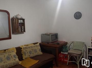 Casa · 70m² · 2 Quartos · 2 Vagas · CASA AMPLA, 2 DORMITÓTIOS, 1SUÍTE, SALA, COZINHA, BANHEIRO SOCIAL , 2 VAGAS DE G