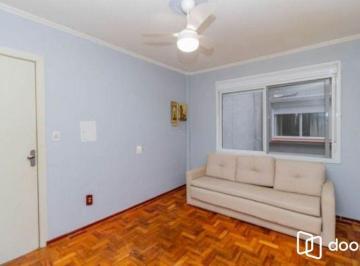 Apartamento · 37m² · 1 Quarto · Apartamento de 1 dormitório no Centro Histórico.
