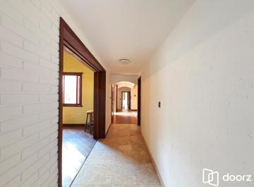 Casa · 252m² · 3 Quartos · 4 Vagas · Casa Residencial de 3 Quartos e 1 Suíte no Jardim Isabel Poa/RS