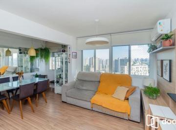 Apartamento · 65m² · 3 Quartos · 1 Vaga · Apartamento de 3 quartos, suíte, elevador e 1 vaga no bairro Azenha