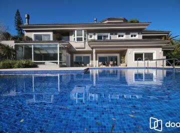 Casa · 978m² · 4 Quartos · 8 Vagas · Casa Alto Padrão em Condomínio Fechado - 4 Suítes, Vista Panorâmica