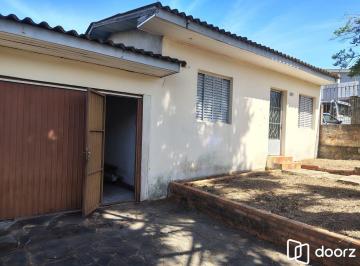 Casa · 100m² · 1 Quarto · 2 Vagas · Casa térrea no bairro Vila Nova.