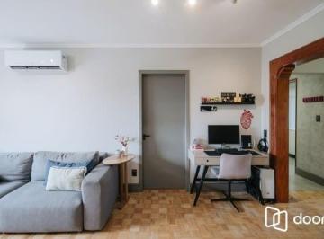 Apartamento · 75m² · 2 Quartos · 1 Vaga · Apartamento de 2 dormitorios à venda em Higienópolis, Porto Alegre.