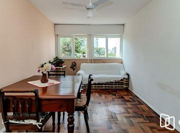 Apartamento · 68m² · 3 Quartos · Vende-se apartamento com 3 quartos - Petrópolis