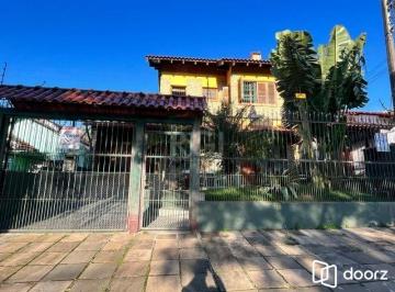Casa · 210m² · 3 Quartos · 3 Vagas · Casa à venda - em Nonoai