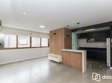 Apartamento · 70m² · 2 Quartos · 1 Vaga · Excelente apartamento de 70m² com 2 dormitórios e 1 vaga.