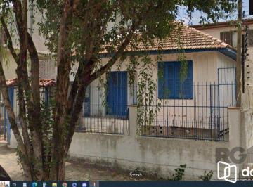 Casa · 140m² · 5 Quartos · 2 Vagas · BAIXOU! Casa à Venda Bairro Glória próxima ao BOURBON SHOPPING Teresópolis.