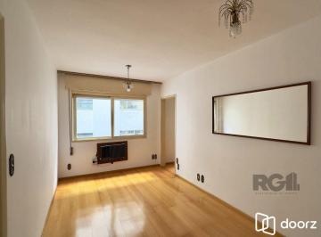 Apartamento · 39m² · 1 Quarto · APARTAMENTO SEMIMOBILIADO COM ÓTIMA LOCALIZAÇÃO NO CENTRO HISTÓRICO