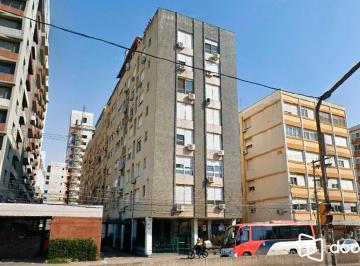 Apartamento · 184m² · 3 Quartos · 1 Vaga · Excelente cobertura 3D, na Cidade Baixa, em frente a Redenção - Porto Alegre