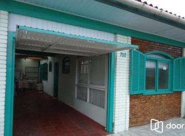 Casa · 170m² · 5 Quartos · 2 Vagas · Casa para Venda - 170m², 5 dormitórios, Centro