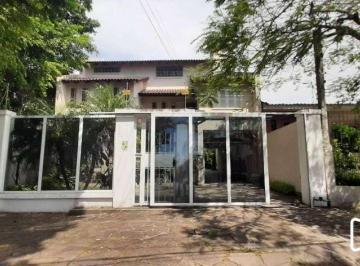 Casa · 390m² · 6 Quartos · 5 Vagas · VENDE – AMPLA CASA RESIDENCIAL COM PISCINA E 5 VAGAS
