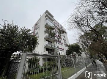 Apartamento · 251m² · 3 Quartos · 2 Vagas · Apartamento de 3 quartos, suíte e 2 vagas de garagem no bairro Farroupilha POA