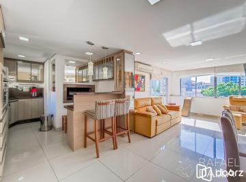 Apartamento · 117m² · 3 Quartos · Cobertura com Terraço, Lareira e Vista na Baronesa do Gravataí na Cidade Baixa